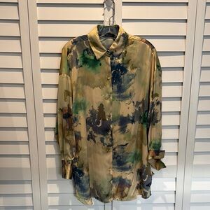 Zara NWOT Oversized Watercolor Button-Up Blouse with side slits.